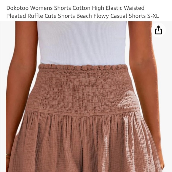 Size small cute brown/khaki shorts - Picture 1 of 3